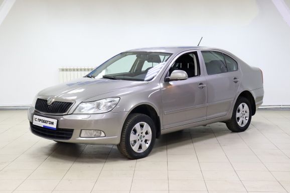 Skoda Octavia, 1.8 л, Робот, 2012 фото 3