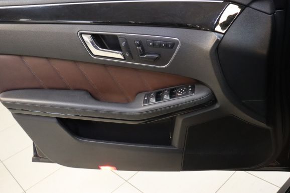 Mercedes-Benz E-Класс, 3.0 л, АТ, 2011 фото 9