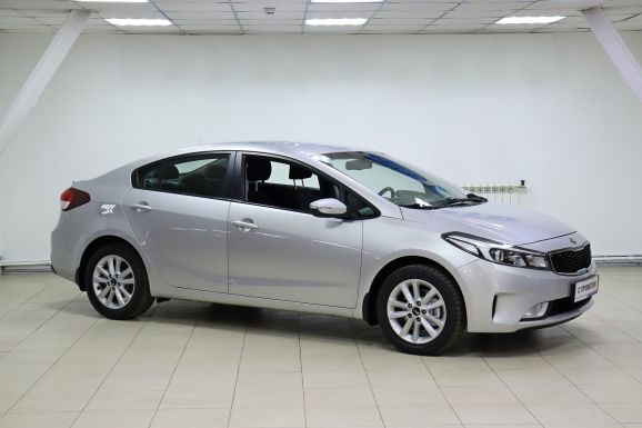 Kia Cerato, 2.0 л, АТ, 2018 фото 5