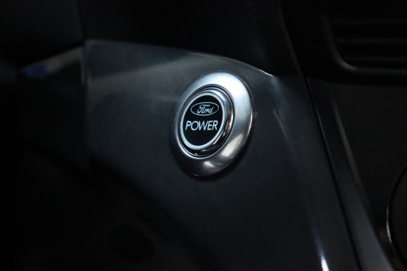 Ford Kuga, 1.6 л, АТ, 2015 фото 7