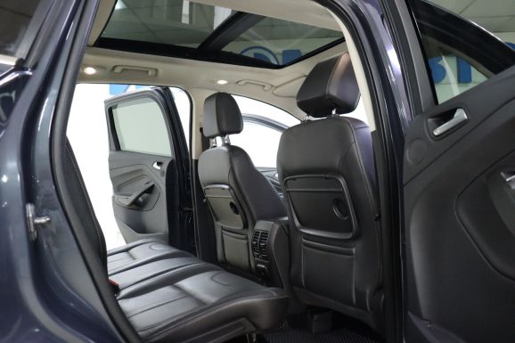 Ford Kuga, 1.6 л, АТ, 2015 фото 2