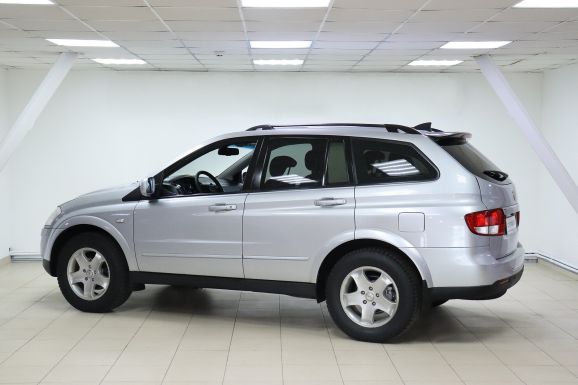 SsangYong Kyron, 2.3 л, АТ, 2008 фото 4