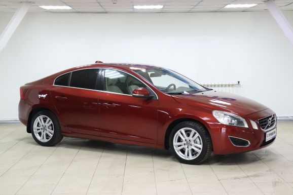 Volvo S60, 2.0 л, Робот, 2011 фото 5