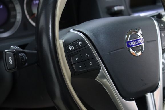 Volvo S60, 2.0 л, Робот, 2011 фото 14