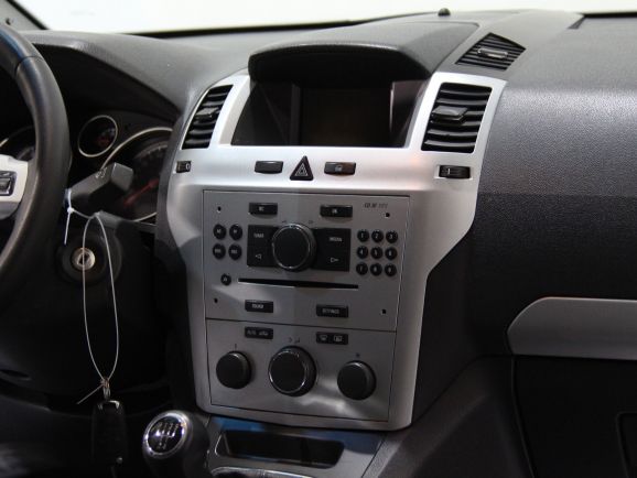 Opel Zafira, 1.8 л, МТ, 2012 фото 10