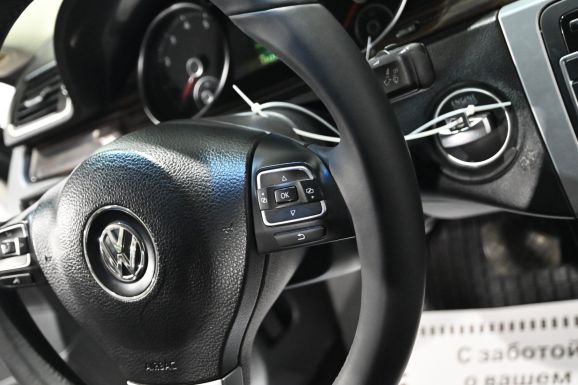 Volkswagen Passat CC, 2.0 л, Робот, 2012 фото 13