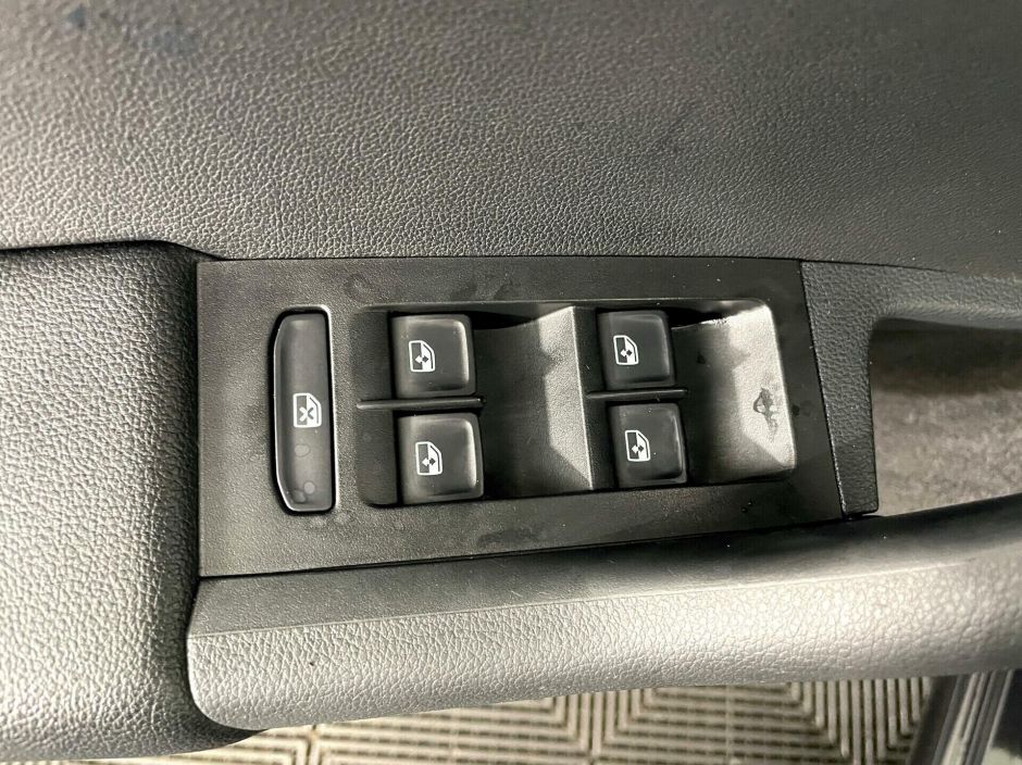 Skoda Octavia, 1.8 л, Робот, 2018 фото 2