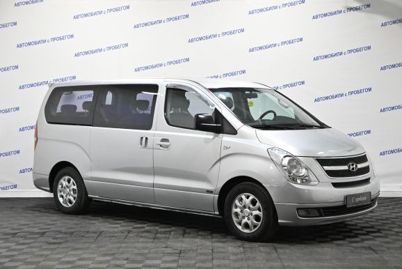 Hyundai Grand Starex, 2.5 л, АТ, 2010 фото 5
