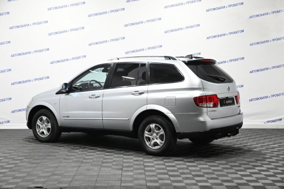 SsangYong Kyron, 2.0 л, АТ, 2009 фото 6
