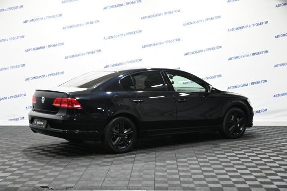 Volkswagen Passat, 1.8 л, Робот, 2013 фото 4