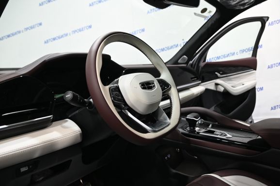 Geely Monjaro, 2.0 л, АТ, 2023 фото 9