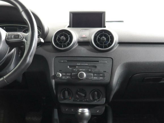 Audi A1, 1.4 л, Робот, 2015 фото 2