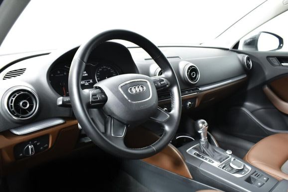 Audi A3, 1.8 л, Робот, 2016 фото 9