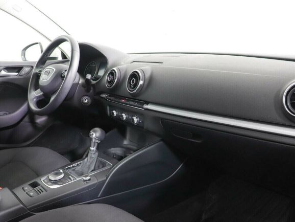 Audi A3, 1.4 л, Робот, 2013 фото 8