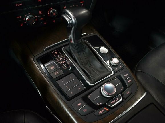 Audi A6, 2.0 л, Вариатор, 2012 фото 16
