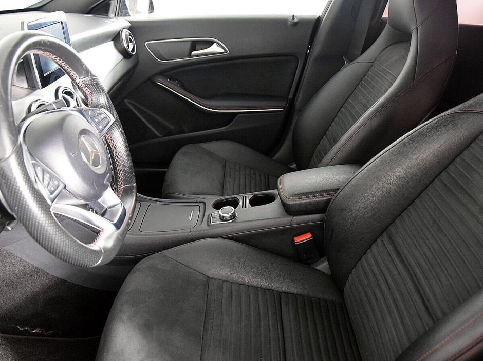 Mercedes-Benz CLA, 2.0 л, Робот, 2015 фото 5
