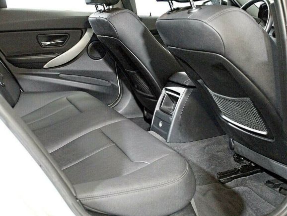 BMW 3 серии, 2.0 л, АТ, 2012 фото 1