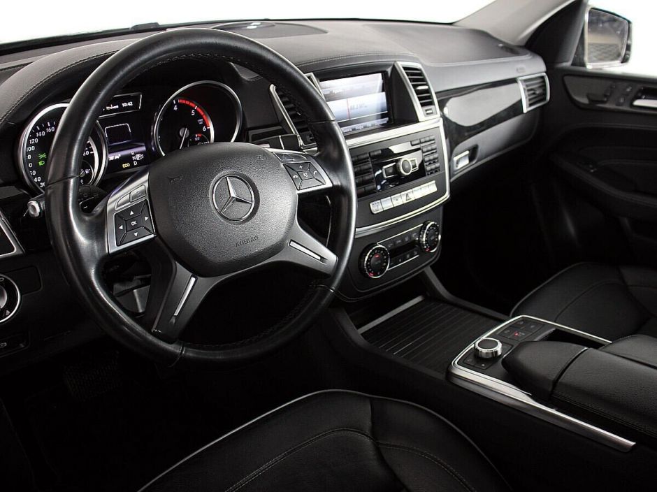 Mercedes-Benz M-Класс, 3.0 л, АТ, 2013 фото 6
