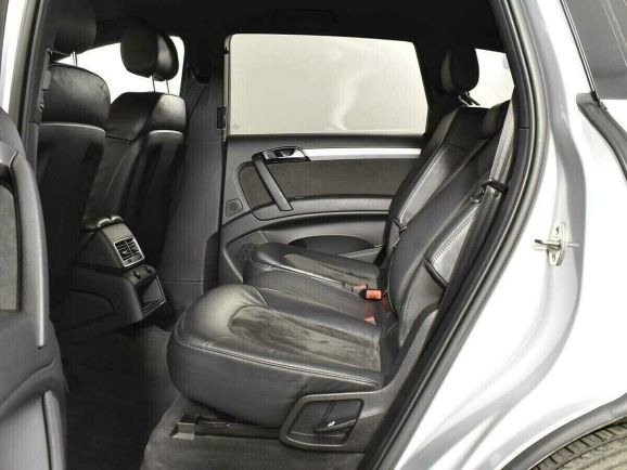 Audi Q7, 3.0 л, АТ, 2009 фото 1