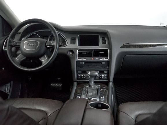 Audi Q7, 3.0 л, АТ, 2010 фото 7