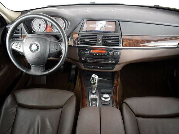 BMW X5, 4.8 л, АТ, 2010 фото 7