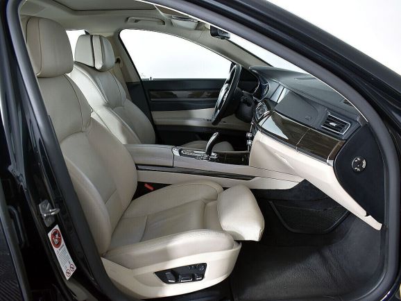 BMW 7 серии, 3.0 л, АТ, 2011 фото 2