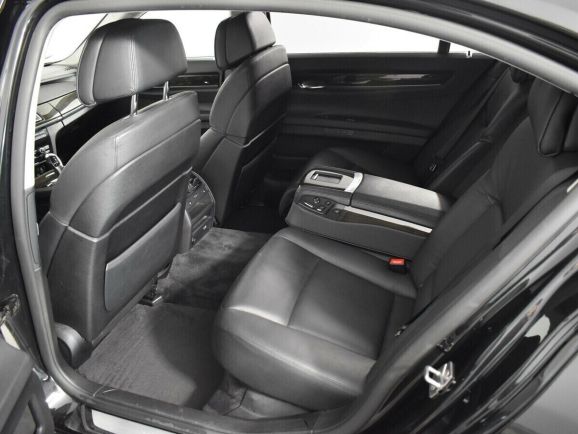 BMW 7 серии, 4.4 л, АТ, 2011 фото 1