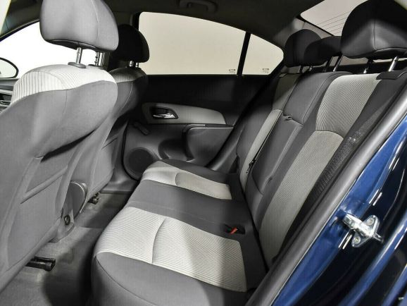 Chevrolet Cruze, 1.6 л, АТ, 2011 фото 1