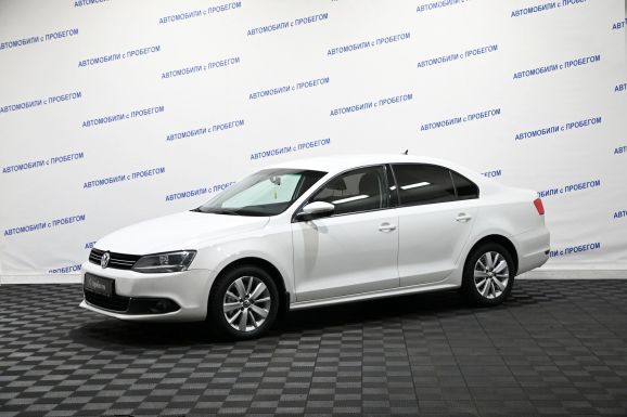 Volkswagen Jetta, 1.4 л, Робот, 2013 фото 3