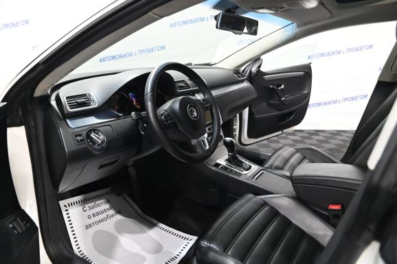 Volkswagen Passat CC, 1.8 л, Робот, 2012 фото 7