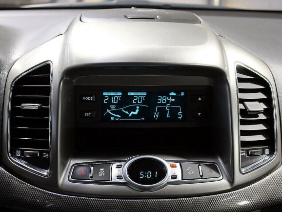 Chevrolet Captiva, 2.4 л, АТ, 2015 фото 2