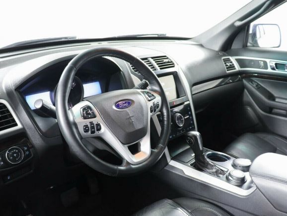 Ford Explorer, 3.5 л, АТ, 2014 фото 7