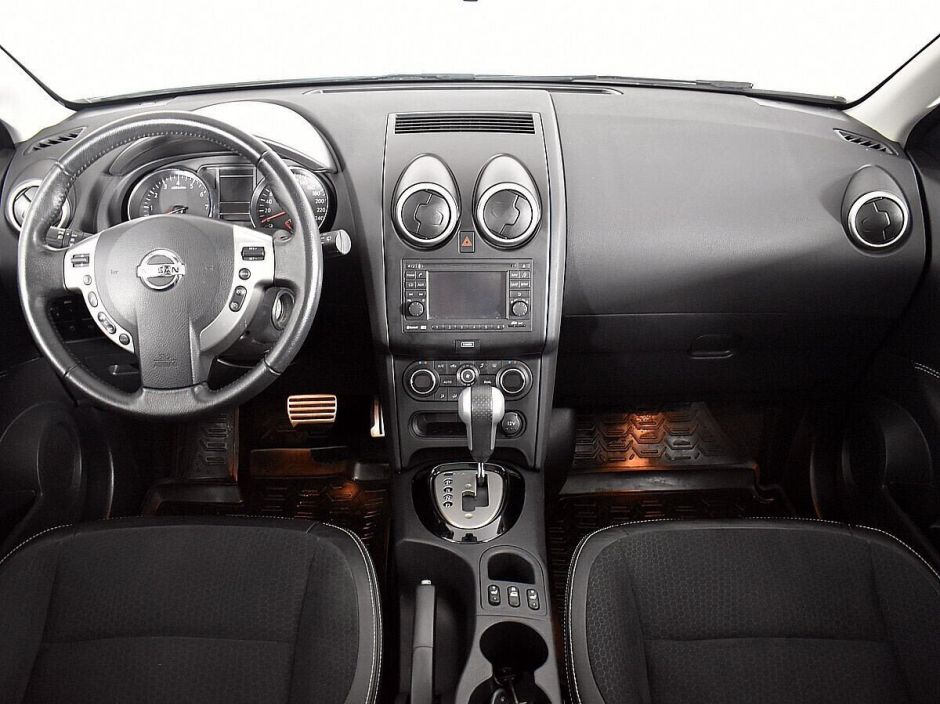 Nissan Qashqai, 2.0 л, Вариатор, 2013 фото 9