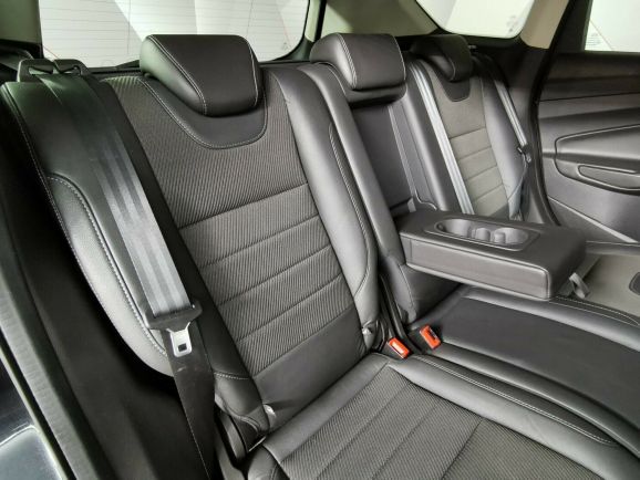 Ford Kuga, 2.0 л, Робот, 2015 фото 2