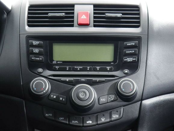 Honda Accord, 2.0 л, МТ, 2007 фото 2