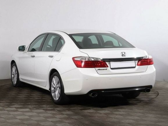 Honda Accord, 2.4 л, АТ, 2014 фото 6