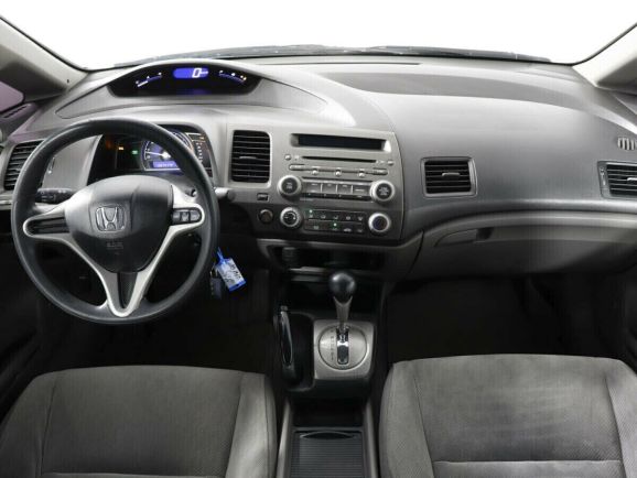 Honda Civic, 1.8 л, АТ, 2011 фото 2
