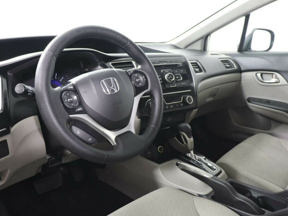 Honda Civic, 1.8 л, МТ, 2016 фото 2