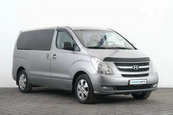 Hyundai Grand Starex, 2.5 л, АТ, 2016 фото 5