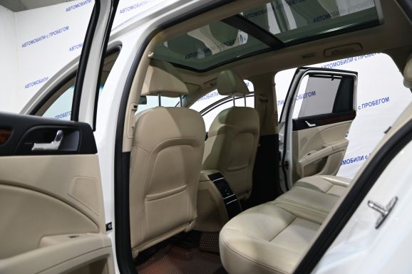 Skoda Superb, 2.0 л, Робот, 2013 фото 8