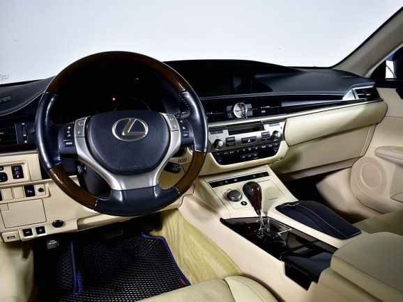 Lexus ES, 2.5 л, АТ, 2014 фото 8