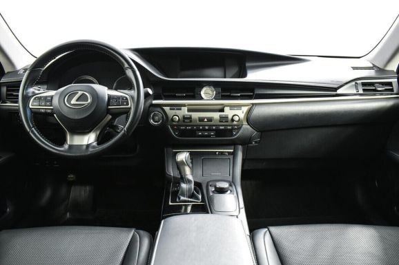 Lexus ES, 2.5 л, АТ, 2017 фото 7