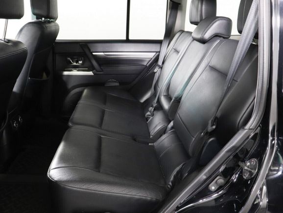 Mitsubishi Pajero, 3.2 л, МТ, 2012 фото 1