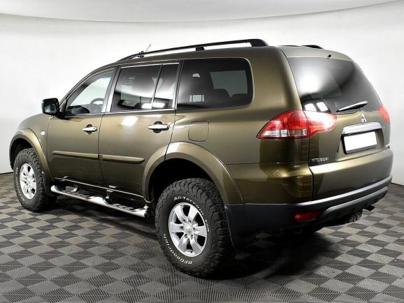 Mitsubishi Pajero Sport, 2.5 л, АТ, 2015 фото 6
