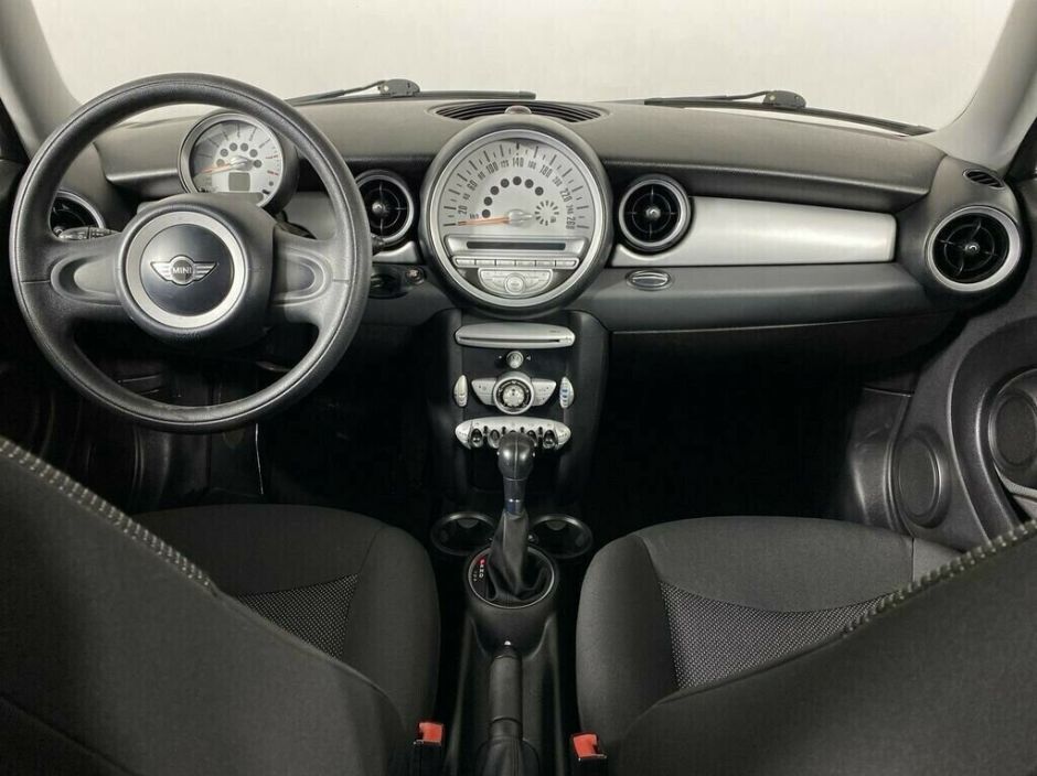 MINI Hatch, 1.6 л, АТ, 2010 фото 12