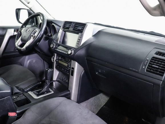 Toyota Land Cruiser Prado, 3.0 л, АТ, 2013 фото 8