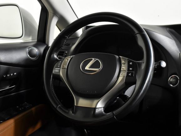 Lexus RX, 2.7 л, АТ, 2013 фото 2
