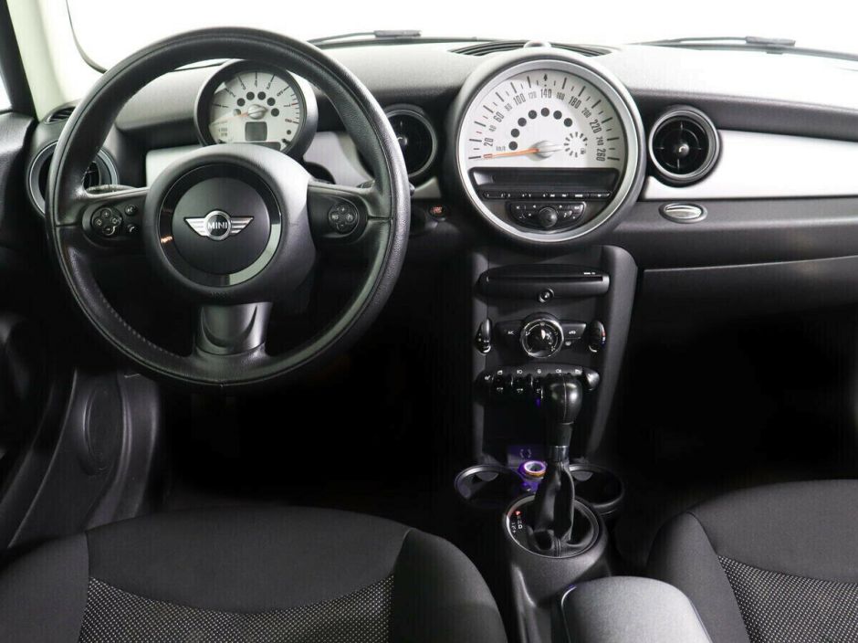 MINI Hatch, 1.6 л, АТ, 2013 фото 12