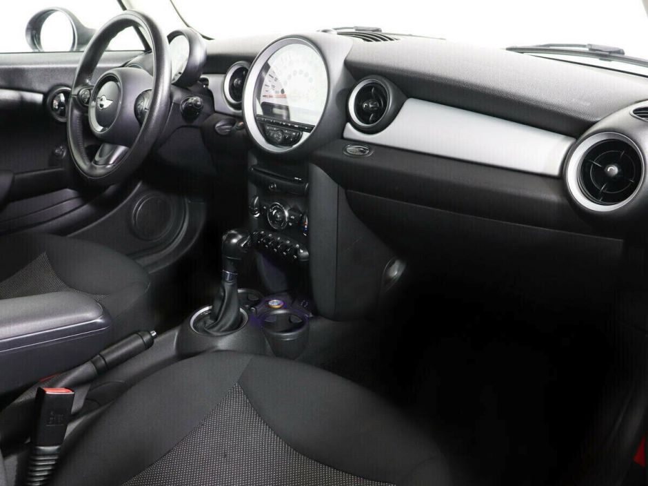 MINI Hatch, 1.6 л, АТ, 2013 фото 2