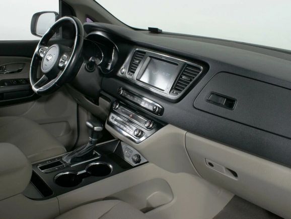 Kia Carnival, 2.2 л, АТ, 2019 фото 8